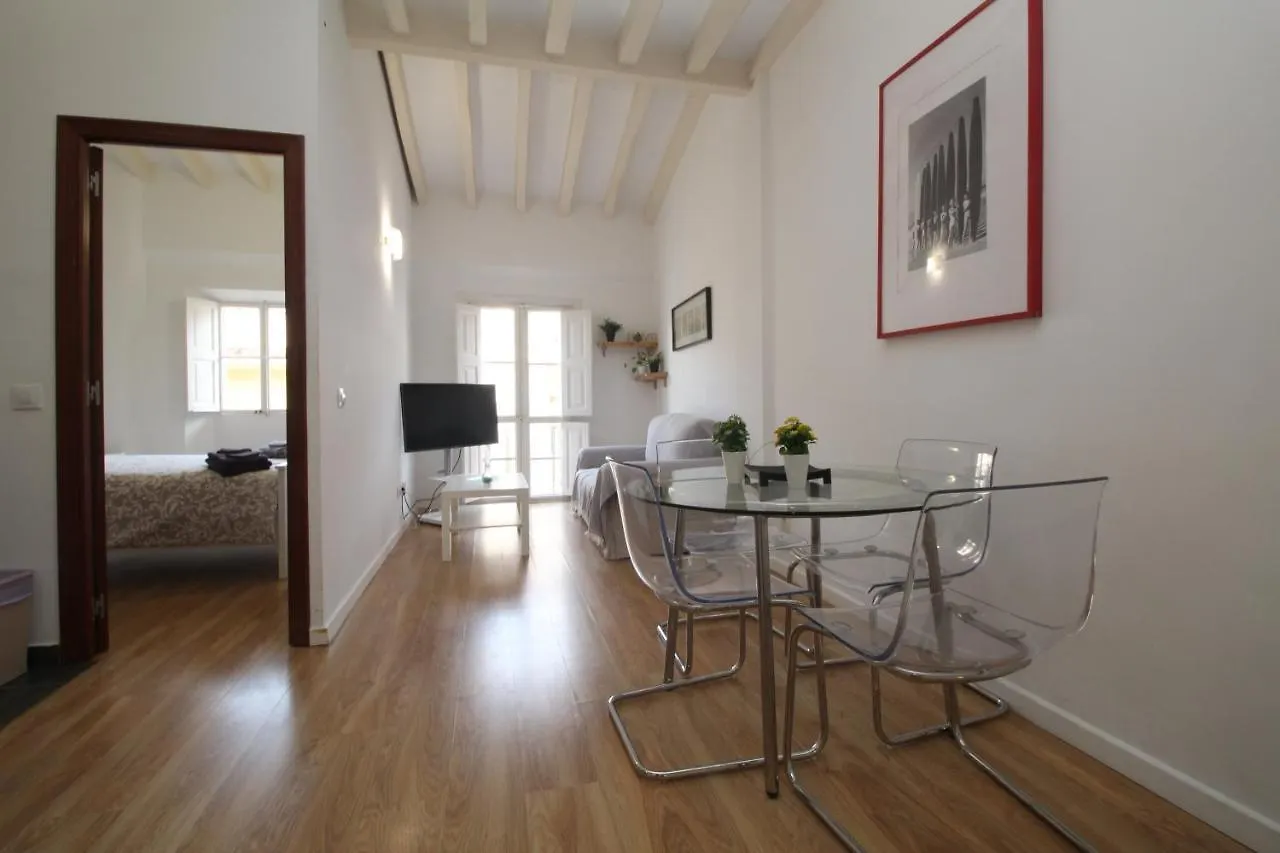 Comfortable Apartment With Character In The Old Town Palma de Mallorca